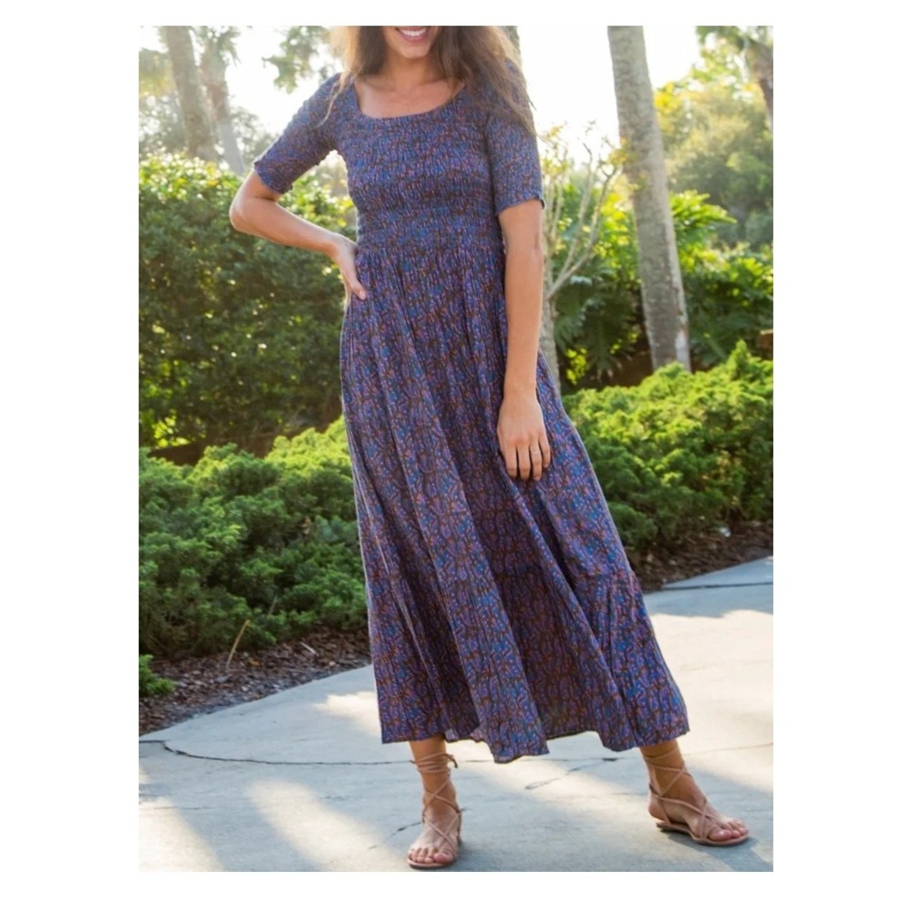 Natural Life Daisy Maxi Dress L/XL Blue Floral Smocked Tiered Boho Square Neck